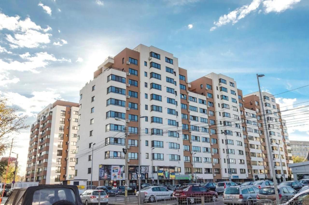 Big & Cosy Apartment With 3 Double Beds & 2 Bathrooms Iasi Buitenkant foto