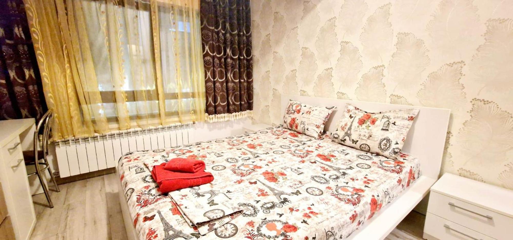 Big & Cosy Apartment With 3 Double Beds & 2 Bathrooms Iasi Buitenkant foto